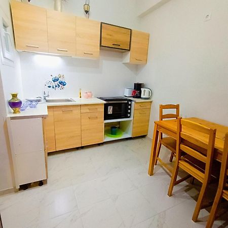 Cozy Apartment In Athena Bagian luar foto